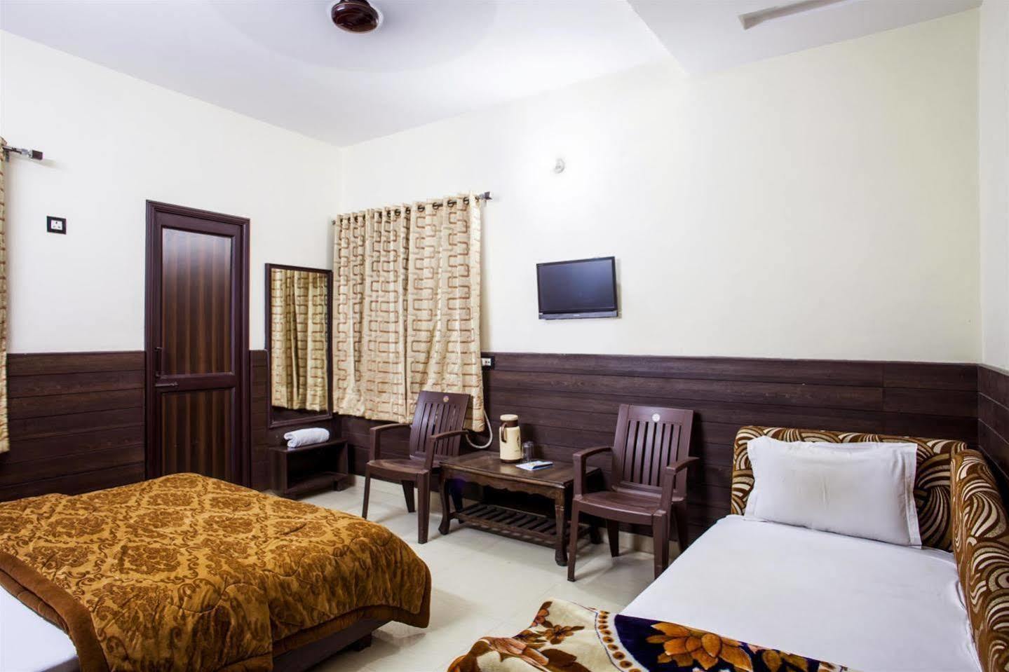 Hotel Gs Paradise Amritsar Exterior foto